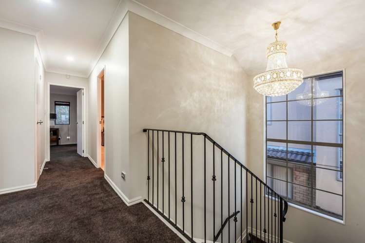 4 Lissleton Drive East Tamaki_13