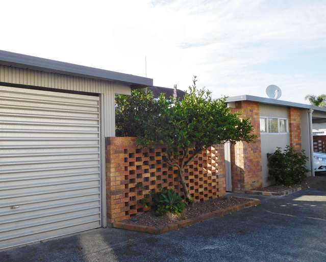 2/50 Kitchener Road Milford_1