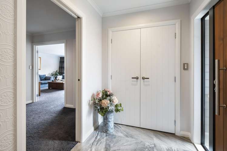 9 Saint Heliers Grove Fitzherbert_10