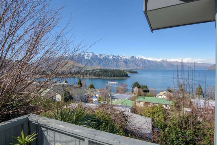 18 Lomond Crescent Queenstown_6