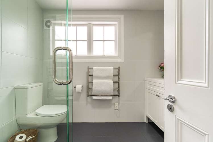 12 Cambria Road Devonport_16