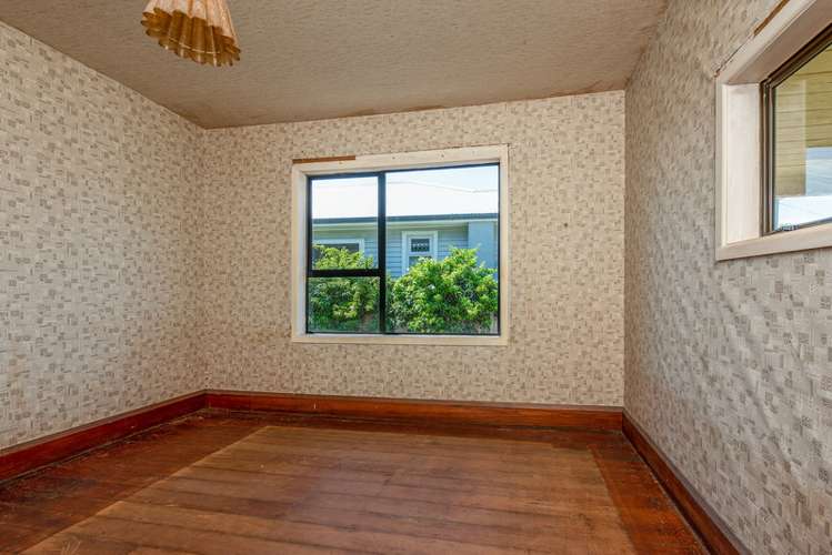 63 Kauri Street Miramar_11