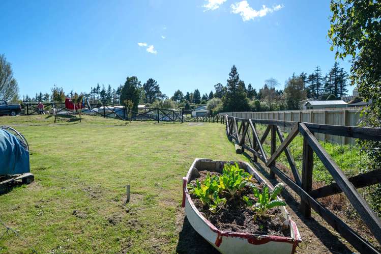 22 Umuroa Street Mamaku_15