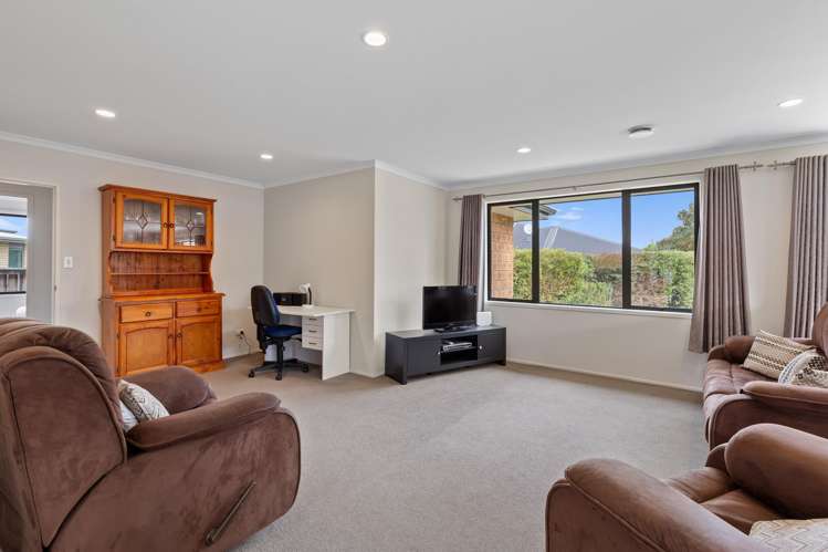 16 Edward Street Grandview Heights_2