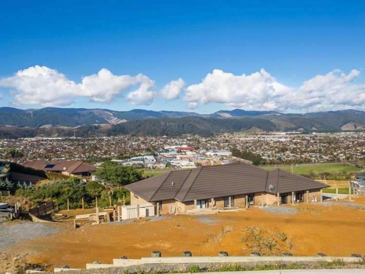 31 Percy Kinsman Crescent Riverstone Terraces_11