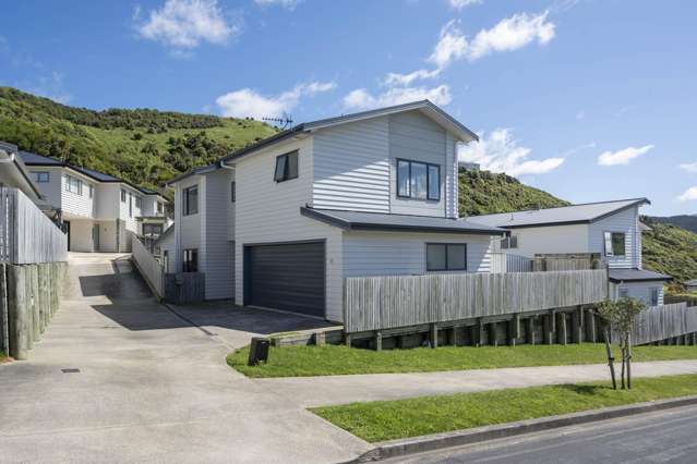 CHURTON PARK FRONT & CENTRE