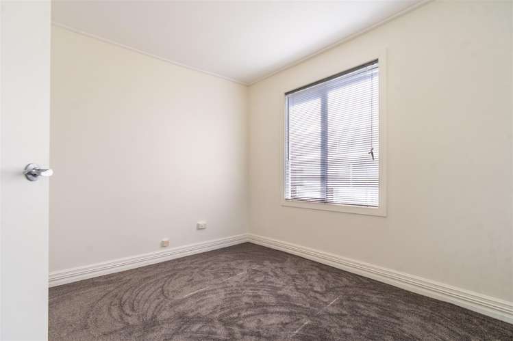 9 High Street Milton_10