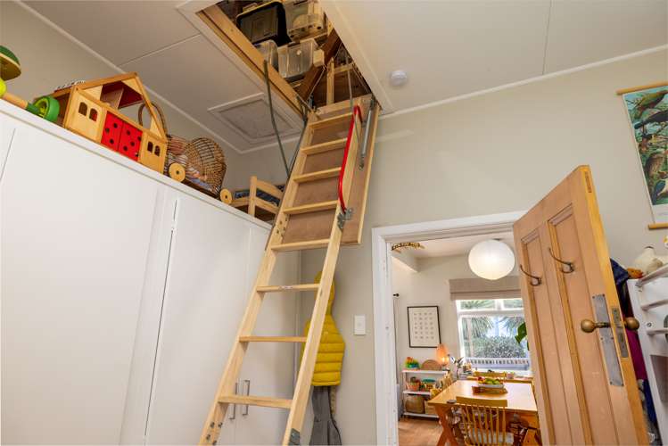 3 Cornwall Road Lyttelton_14