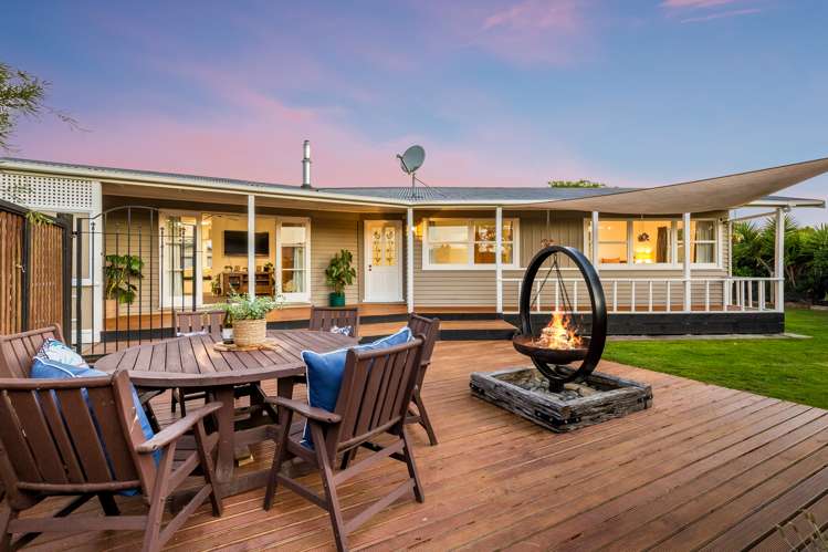 8 Hughan Place Carterton_16