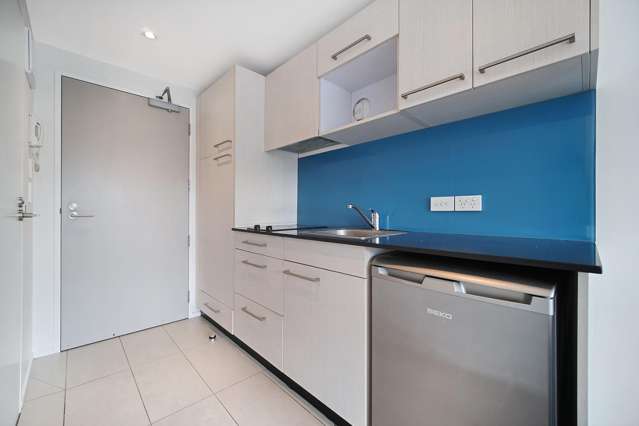 307/3 Basque Road 10021_1