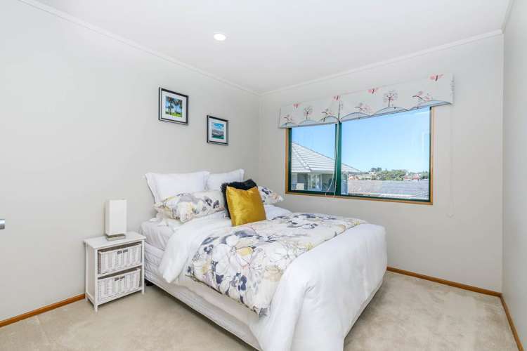 2/10 East Coast Road Milford_19