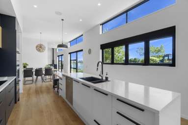 46 Tiritiri Moana Drive_4