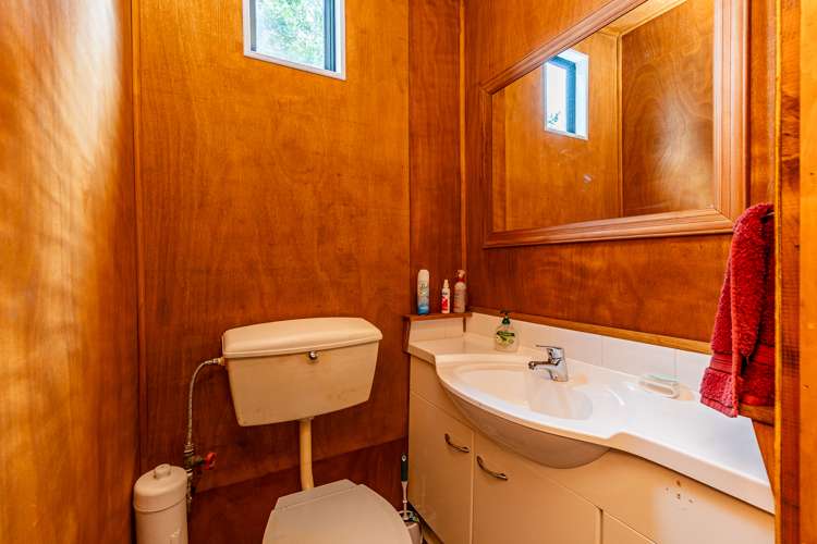 9 Stopbank Road Temuka_11