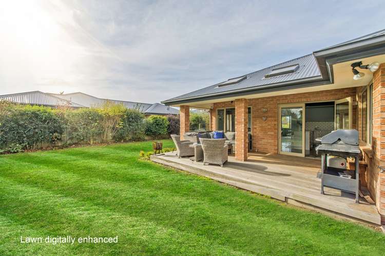 6 Stanwood Grove Darfield_18