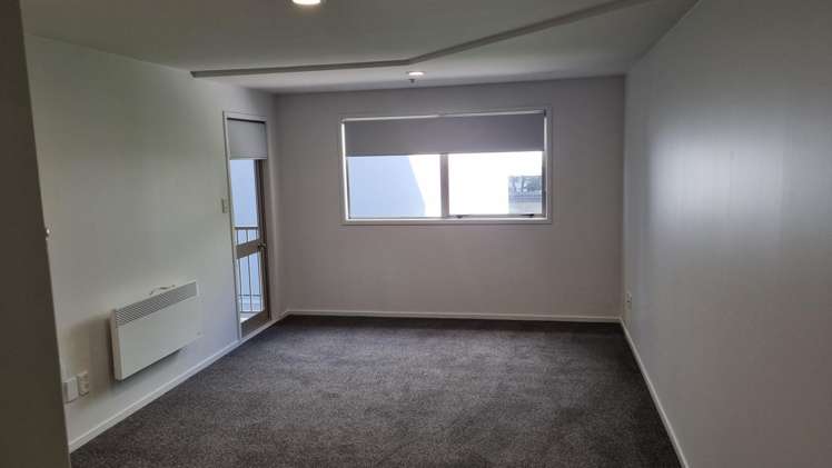2 Whitaker Place 10015_2