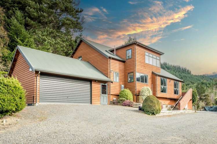 91 Chalet Crescent Hanmer Springs_6