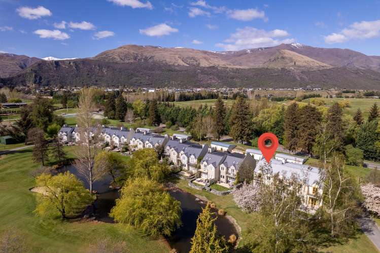 15 Fox's Rush Arrowtown_8