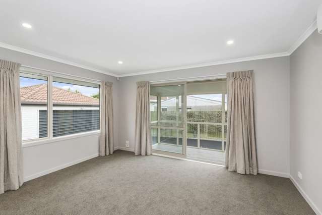 78b Vivian Street Burwood_3