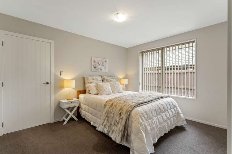 9 Bernice Crescent Yaldhurst_11