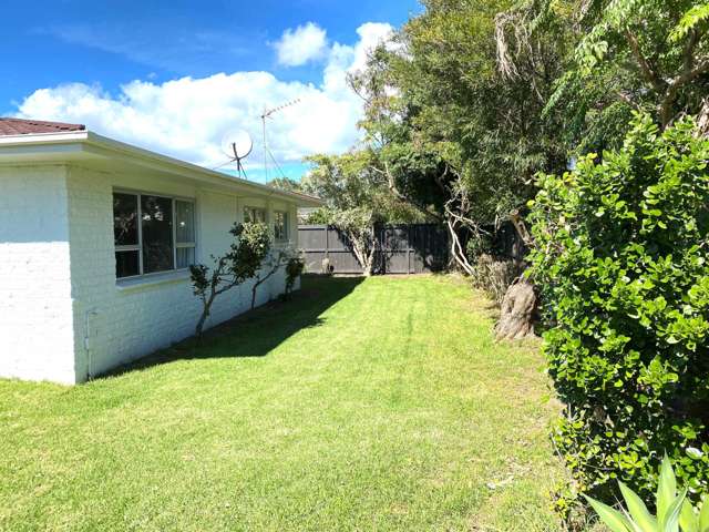 3/16 Vivian Wilson Drive Eastern Beach_1