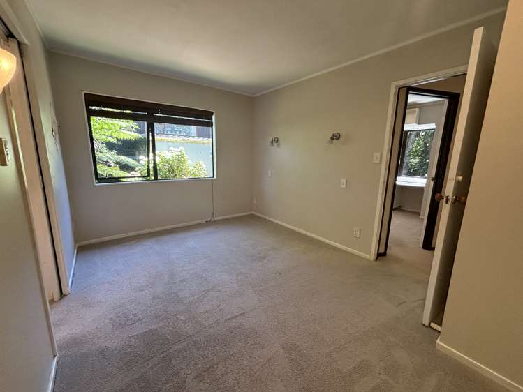 39 York Road Titirangi North_16