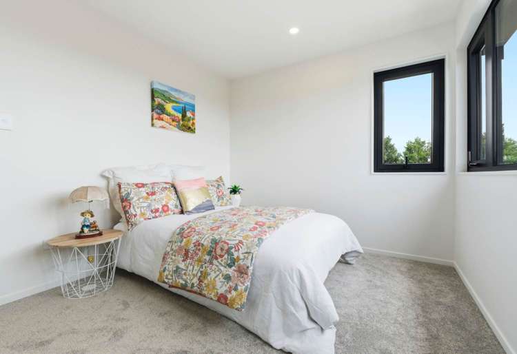 88A Bradbury Road Botany Downs_8