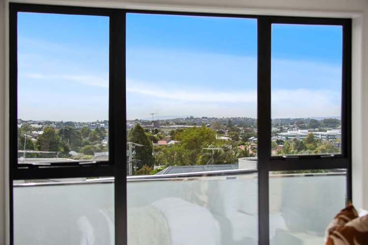 1/2 St Oswalds Road Greenlane_28