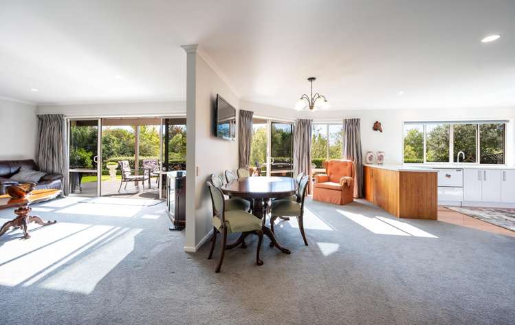 6 Kingsford Drive Stoke_6