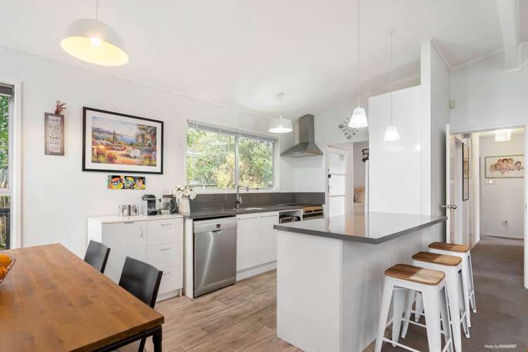 9 Glynnbrooke Street Te Atatu South_1