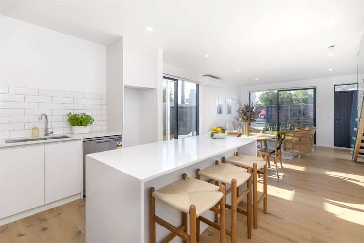 1/37 Hanene Street Saint Heliers_5