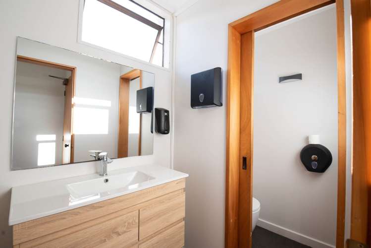 Units N-S/1 Williams Road Paihia_36