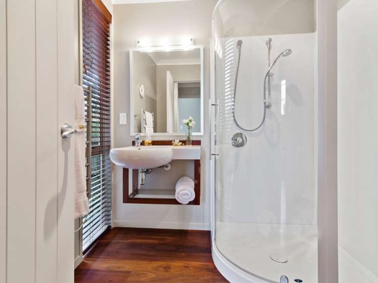 7 Hayward Rise Owhata_15