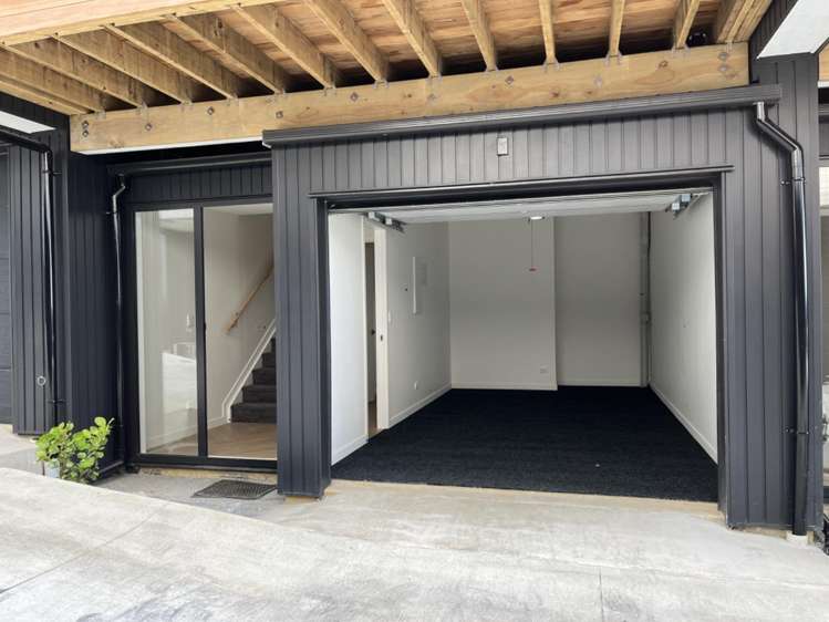 9/8 Bennett Road 10694_11