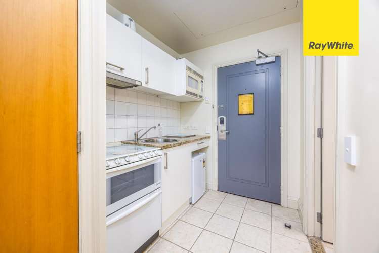 718/22 Nelson Street Auckland Central_7