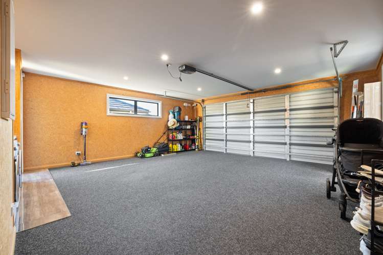 48 Sardinia Grove Fitzherbert_33