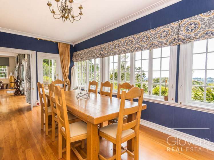 467 Scenic Drive Waiatarua_8