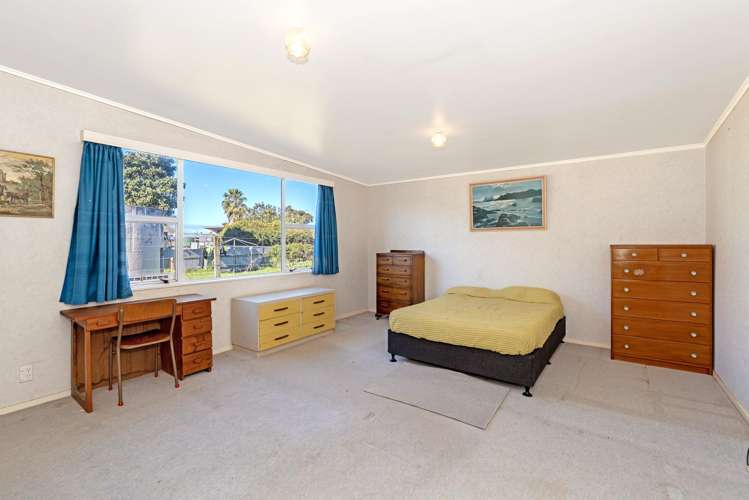 684 Childers Road Elgin_12