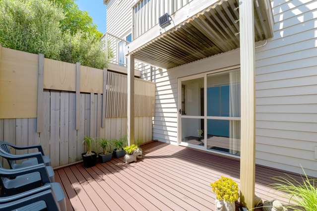 3/49 Henderson Valley Road Henderson_3