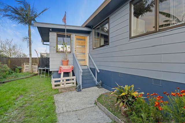 1/9 Penion Drive Flat Bush_2