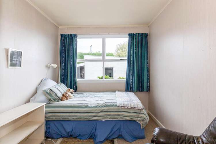 85 Grants Road Marchwiel_12