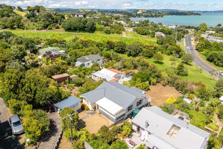 12 Moana Avenue Surfdale_22