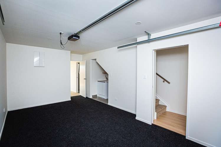 145 Albany Highway Unsworth Heights_13