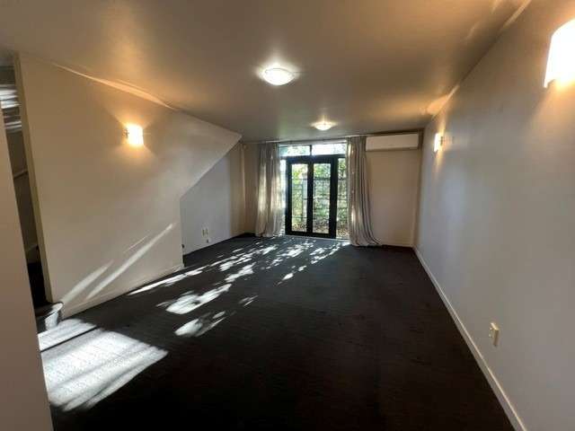 16 Saintly Lane Avondale_3