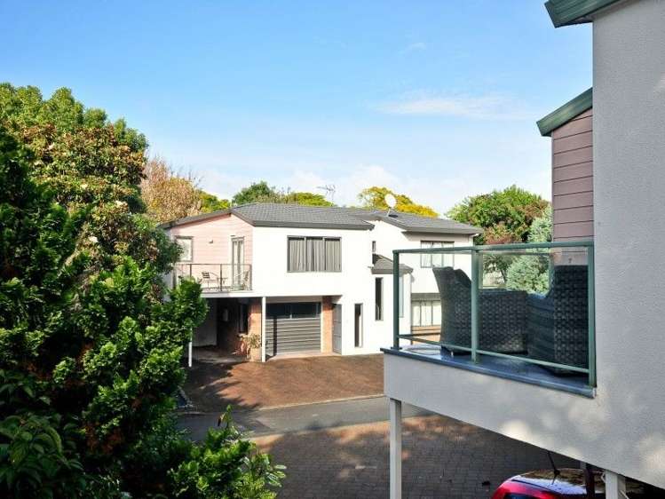 3 Akona Lane Hamilton East_14