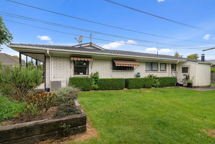 167b Ranolf Street Glenholme_13