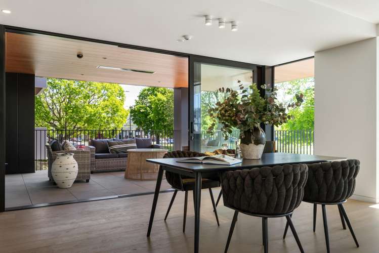 2/52 Armagh Street Christchurch Central_11