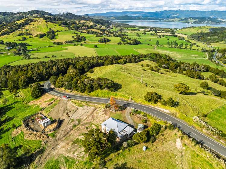 544 West Coast Road Kohukohu_10