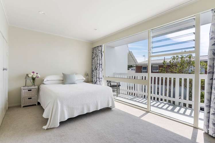 2/72 Sylvan Avenue Northcote_9