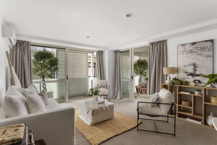 2202/10 Waterloo Quadrant Auckland Central_2