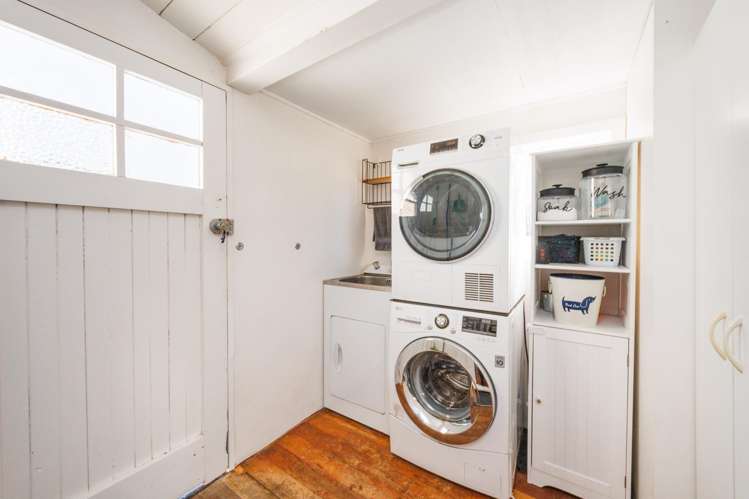 3 Saint Johns Avenue Palmerston North Central_16